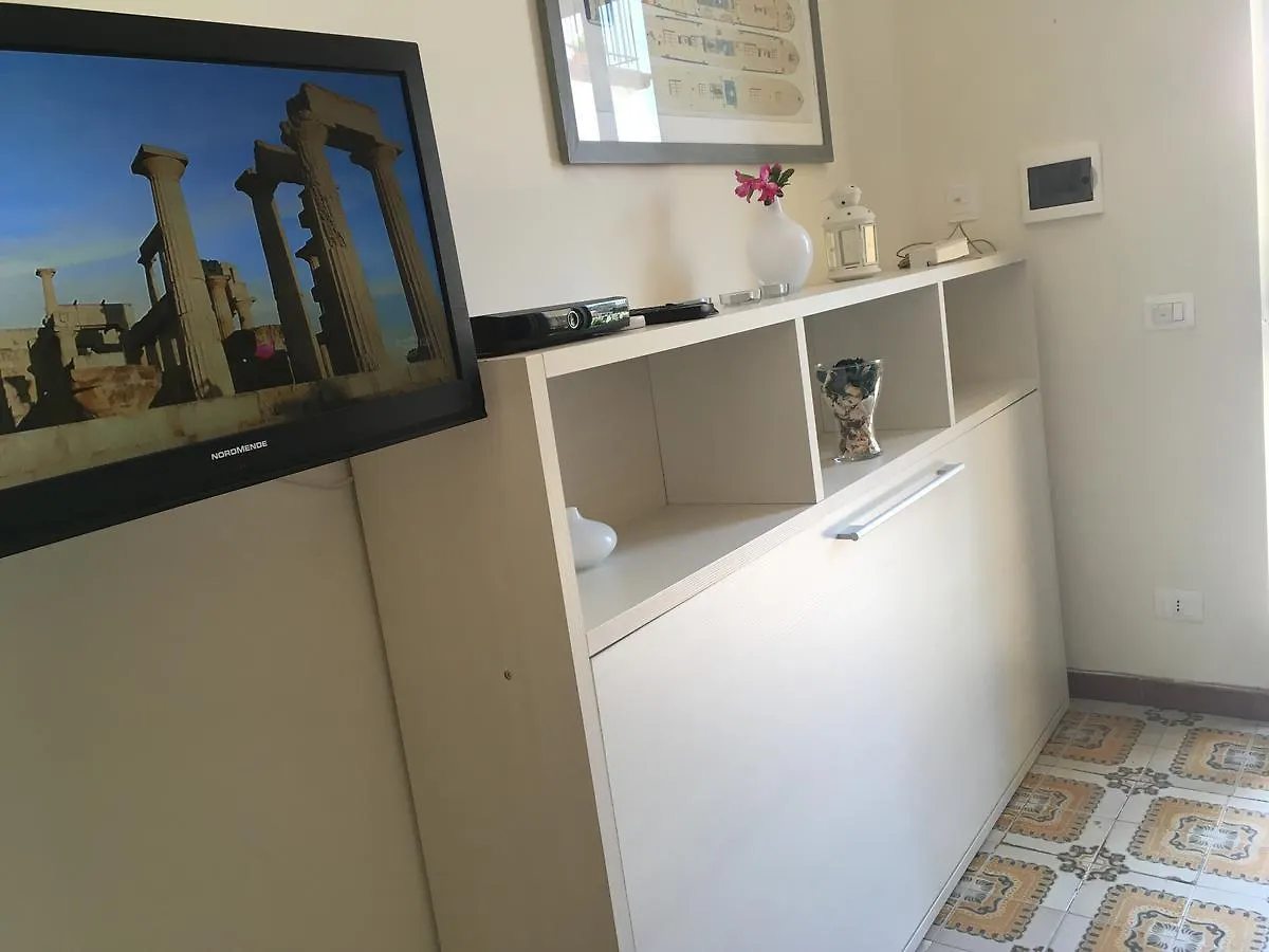 Arco Dei Cappuccini Guest House Taormina Italy