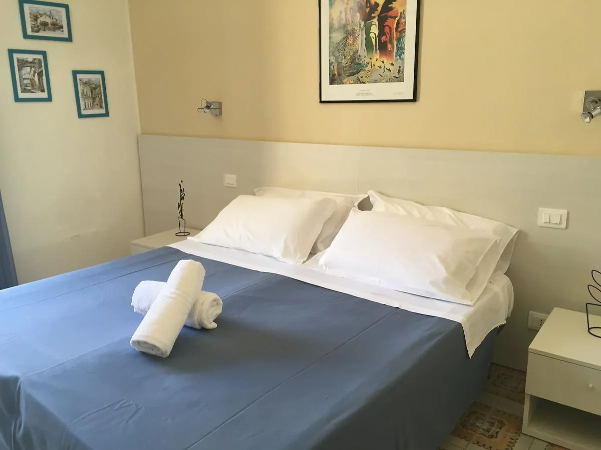 Arco Dei Cappuccini Guest House Taormina Italy