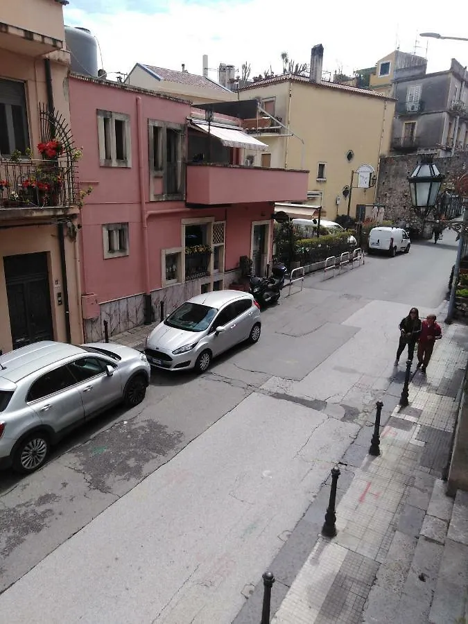 Arco Dei Cappuccini Guest House Taormina Italy